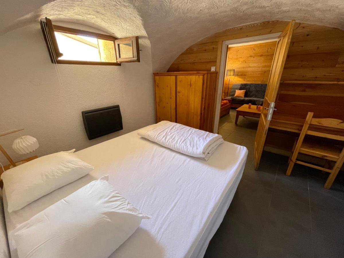 - La Mouree Holiday home Vars (Hautes-Alpes)