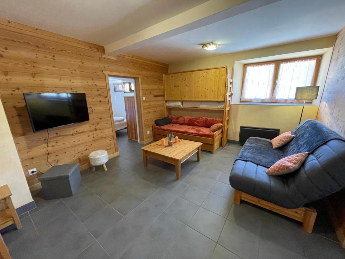 Holiday home - La Mouree *