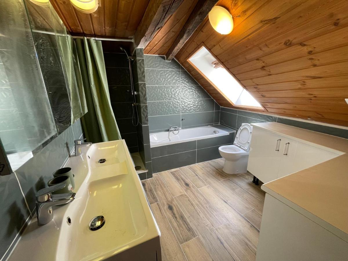 Holiday home - La Mouree